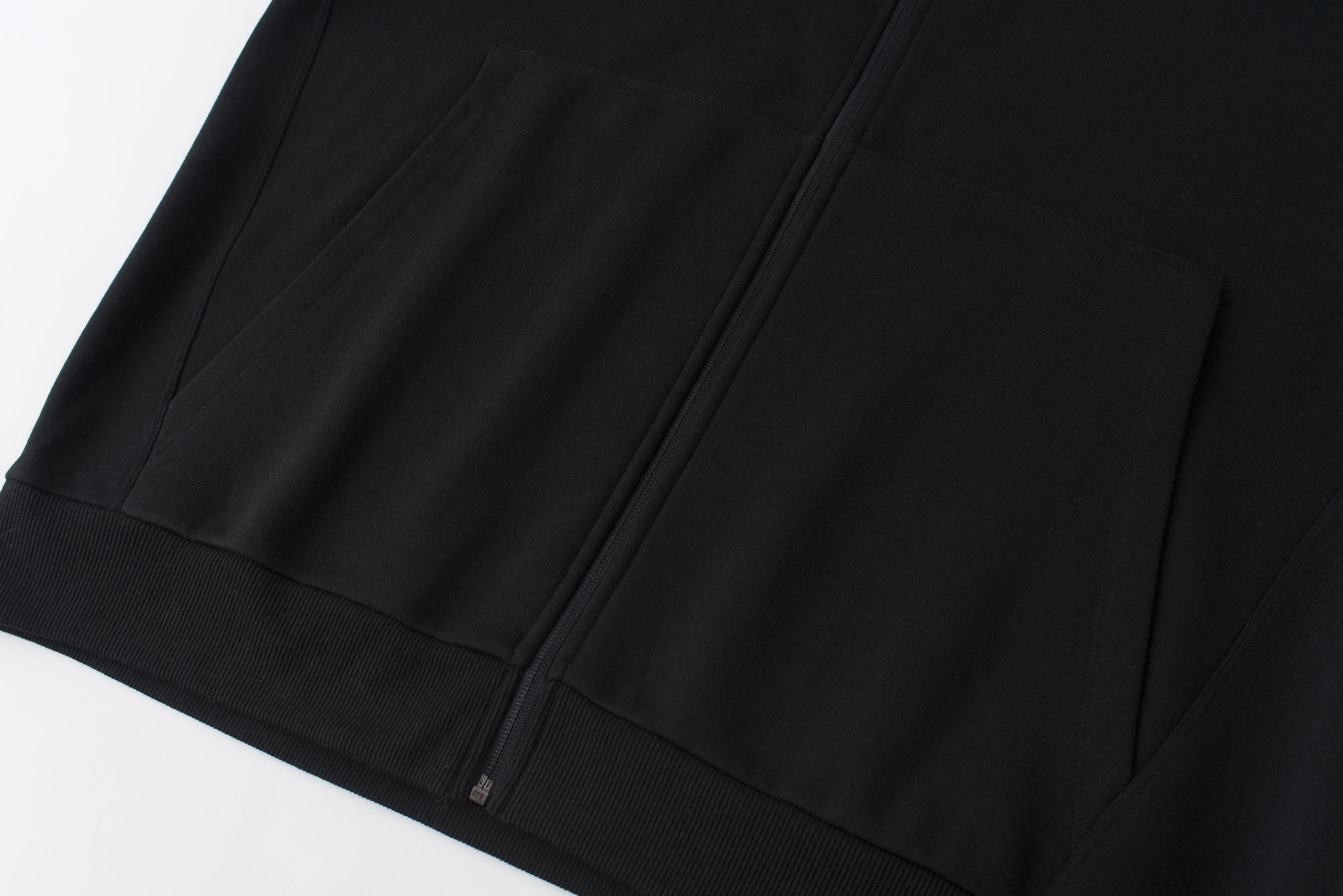 Atlas Full Zip Hoodie Black Front Pockets