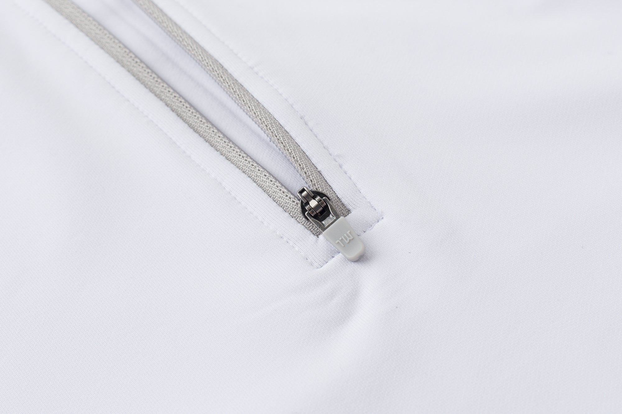 Vista Q-Zip White – TRUWEAR